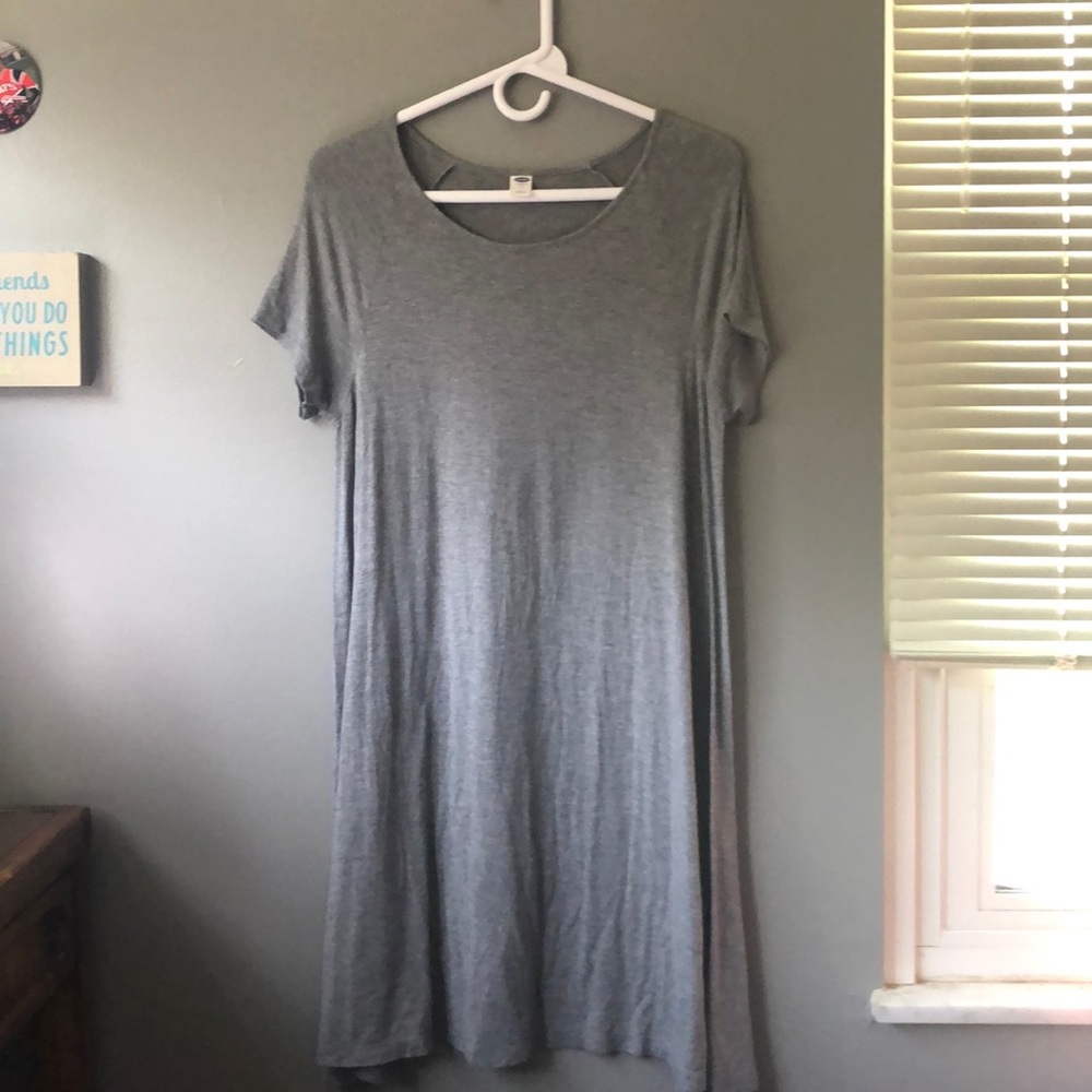 Gray Old Navy t-shirt dress